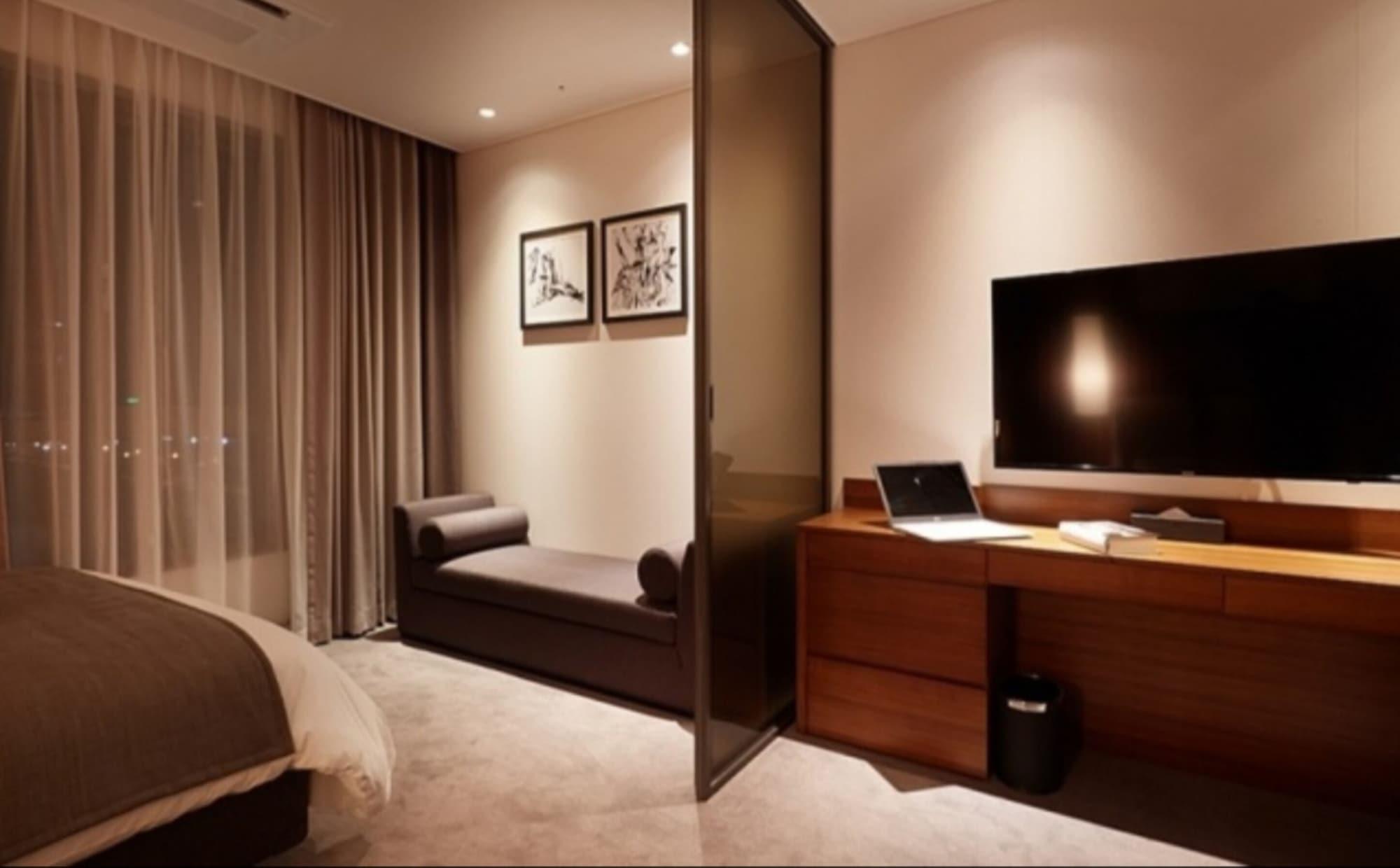 Osong H Hotel Sejong City Cheongju Extérieur photo