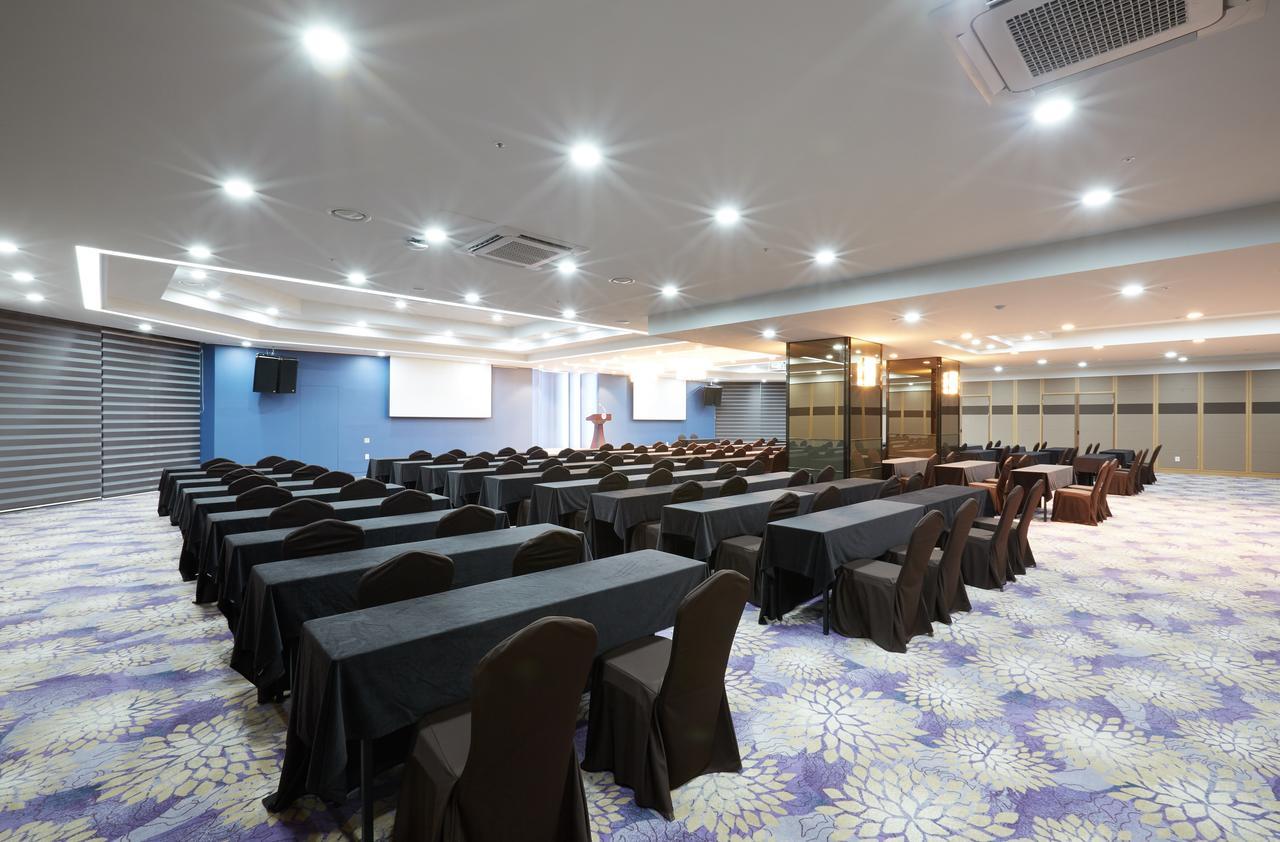 Osong H Hotel Sejong City Cheongju Extérieur photo