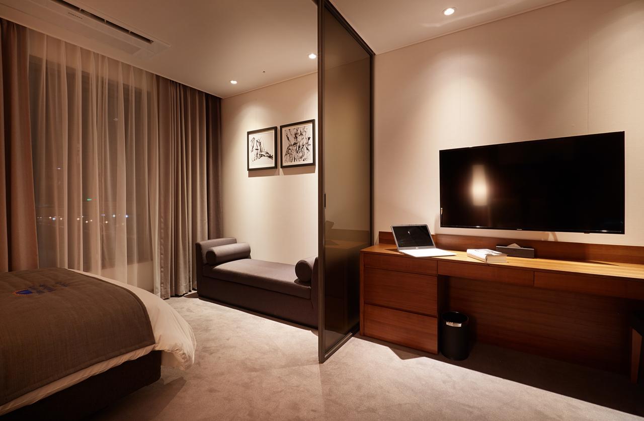 Osong H Hotel Sejong City Cheongju Extérieur photo