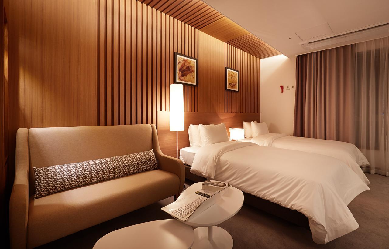 Osong H Hotel Sejong City Cheongju Extérieur photo
