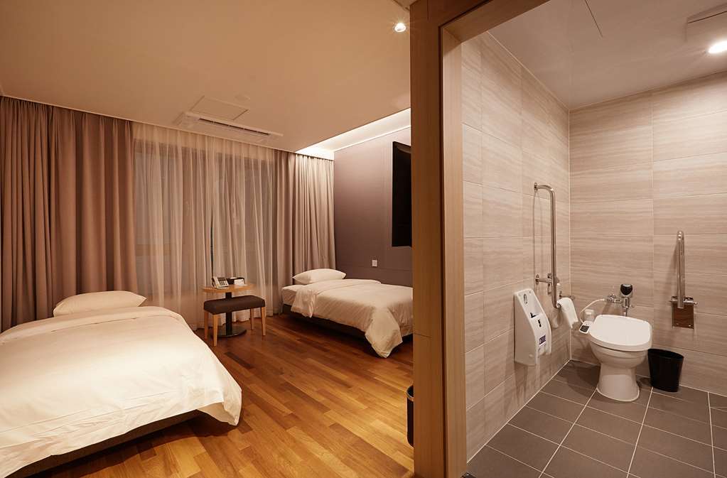 Osong H Hotel Sejong City Cheongju Chambre photo
